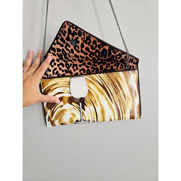 Kent Stetson White Wine Crossbody Envelope Bag - Picture 4 of 5